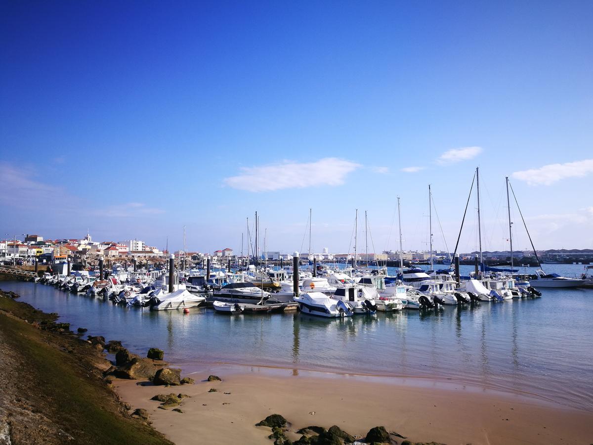 Peniche'S Blue & Yellow Esterno foto