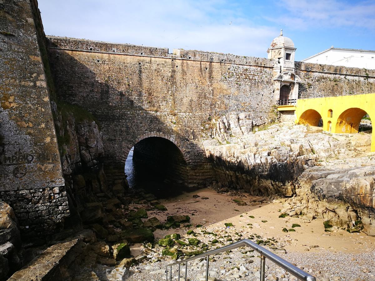 Peniche'S Blue & Yellow Esterno foto